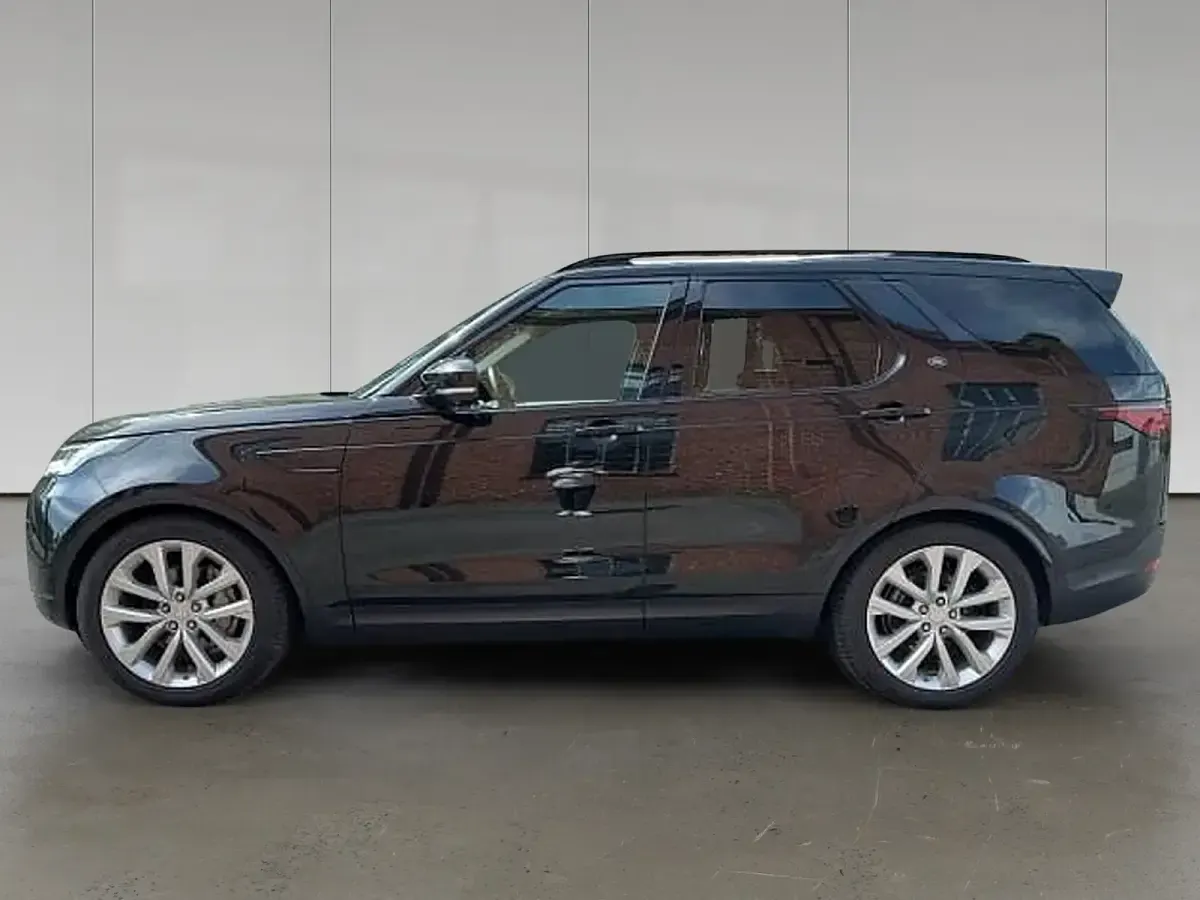 Gebraucht Land Rover Discovery 5 SE 252 PS (185 kW) 2021 Santorini black SUV