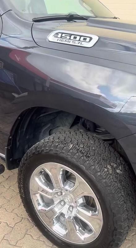 Gebraucht Dodge Ram 401 PS (294 kW) 2020 Schwarz Pickup