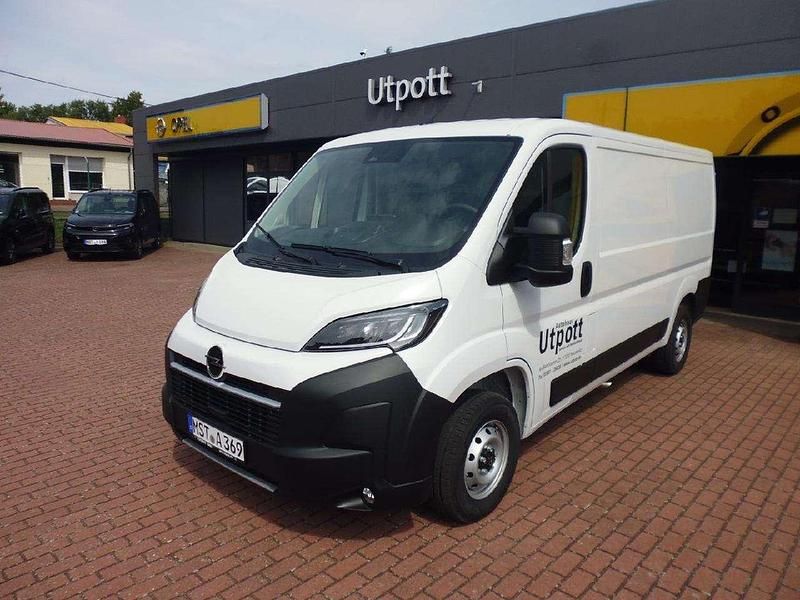 Lackierung weiss icy/typ ausse Gebraucht 2025 Opel Movano Edition Van | 36.980 € (Teuer) - Bild 1/4