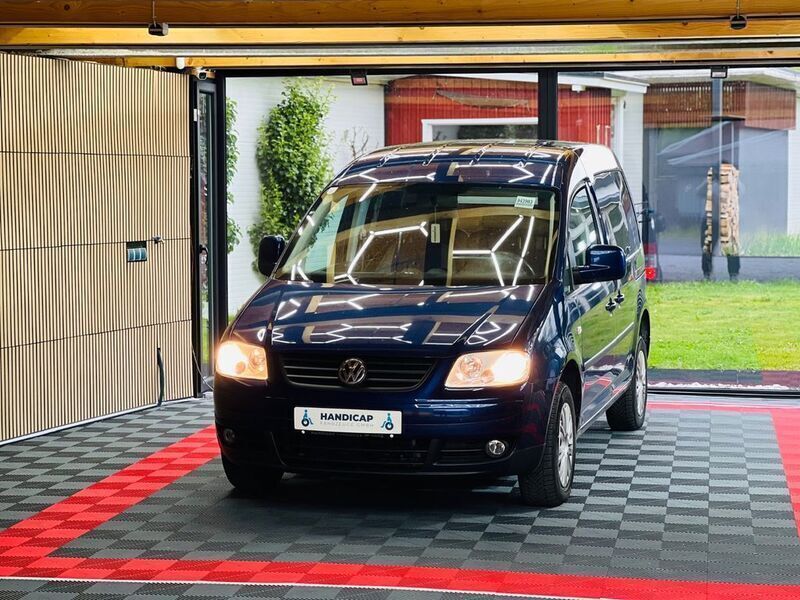 Gebraucht VW Caddy Life 105 PS (77 kW) 2010 Blau Van / Kleinbus