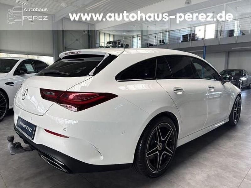 Gebraucht Mercedes CLA250e Shooting Brake AMG 224 PS (164 kW) 2024 Weiß Kombi