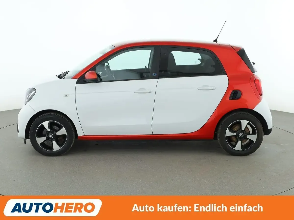 Gebraucht Smart ForFour Electric Drive Passion 60 kW (82 PS) 2020 Weiß Limousine