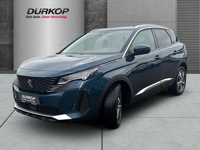 Lackierung blau celebes/metall Gebraucht 2021 Peugeot 3008 Allure SUV | 19.470 € (Fairer Preis) - Bild 1/4