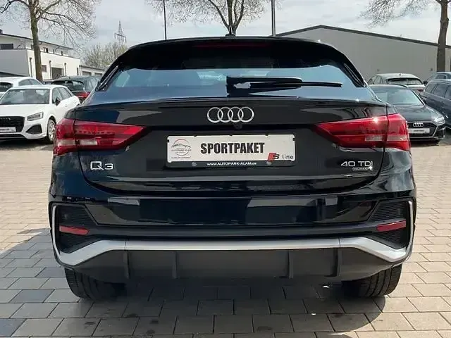 Gebraucht Audi Q3 S-Line 200 PS (147 kW) 2023 Schwarz SUV