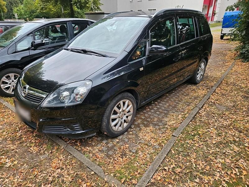 Schwarz Gebraucht 2007 Opel Zafira Van / Kleinbus | 1.750 € (Superpreis) - Bild 1/4