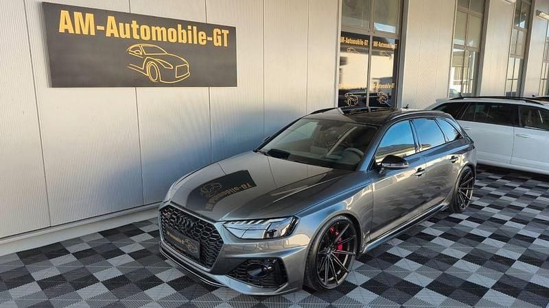 Gebraucht Audi RS4 Competition 450 PS (330 kW) 2024 Daytonagrau Kombi