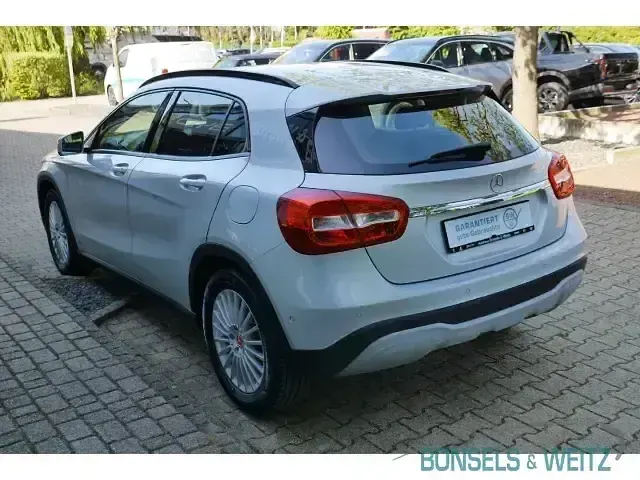Gebraucht Mercedes GLA180 122 PS (89 kW) 2019 SUV