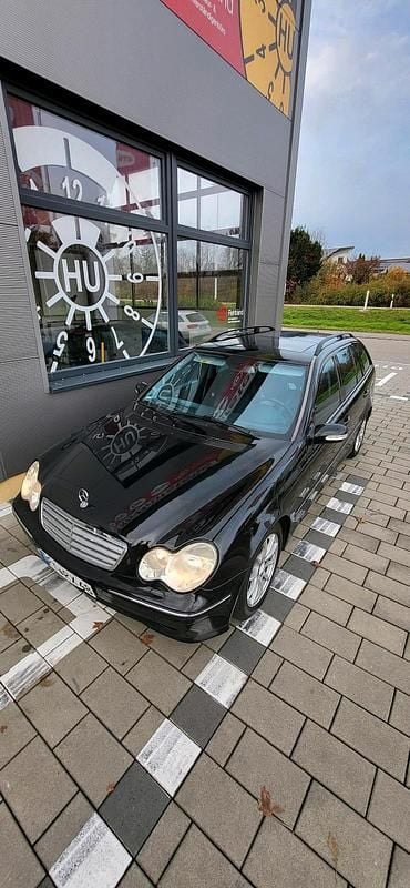 Gebraucht Mercedes C320 218 PS (160 kW) 2003 Schwarz Kombi
