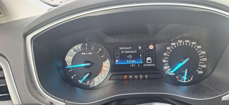 Gebraucht Ford Mondeo Business Edition 150 PS (110 kW) 2016 Silber Limousine