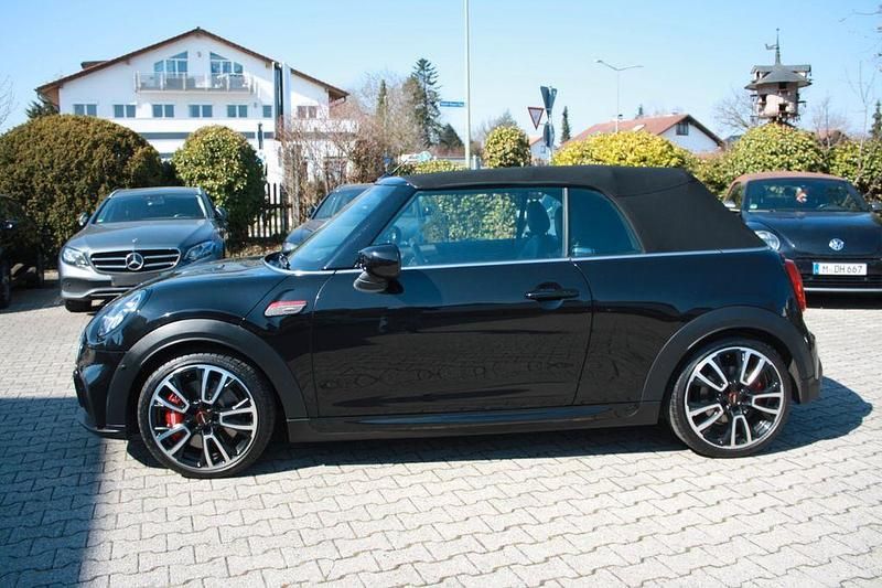 Gebraucht Mini John Cooper Works Cabriolet 231 PS (169 kW) 2021 Schwarz Cabrio