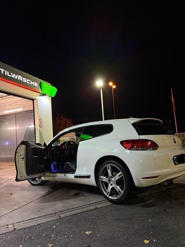 Używany VW Scirocco Sportline 200 KM (147 kW) 2009 Biały Coupe