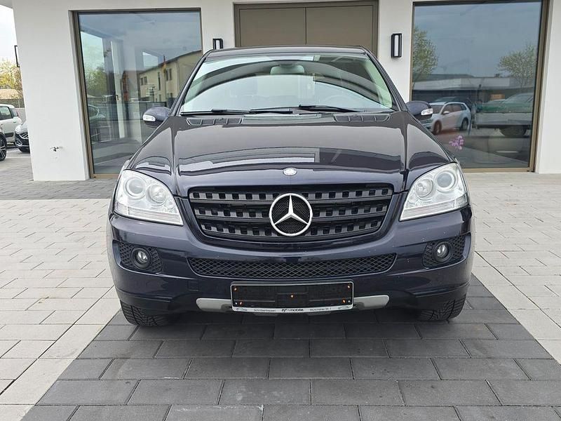 Gebraucht Mercedes ML280 190 PS (139 kW) 2008 Blau SUV