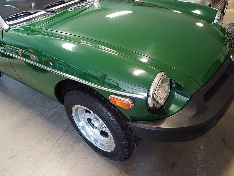 Second-hand MG B 65 CP (47 kW) 1979 Verde Cabrio