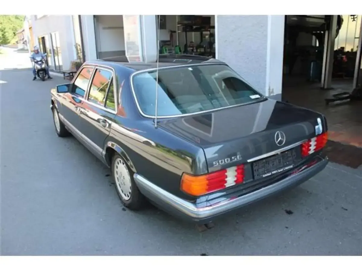 Gebraucht Mercedes S500 SE 252 PS (185 kW) 1990 Schwarz Limousine