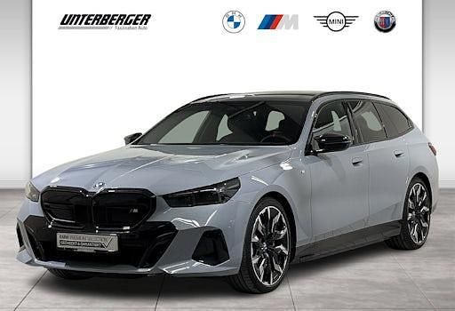 Gebraucht BMW i5 Performance 442 kW (601 PS) 2025 M brooklyn grau Kombi