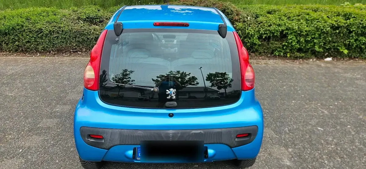 Gebraucht Peugeot 107 68 PS (50 kW) 2005 Blau Kleinwagen