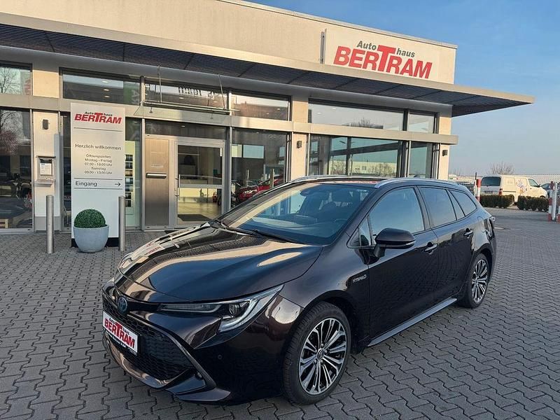 Gebraucht Toyota Corolla 122 PS (89 kW) 2021 Braun Kombi