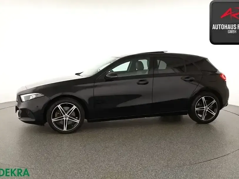 Gebraucht Mercedes B200 Style 150 PS (110 kW) 2022 Schwarz Van / Kleinbus