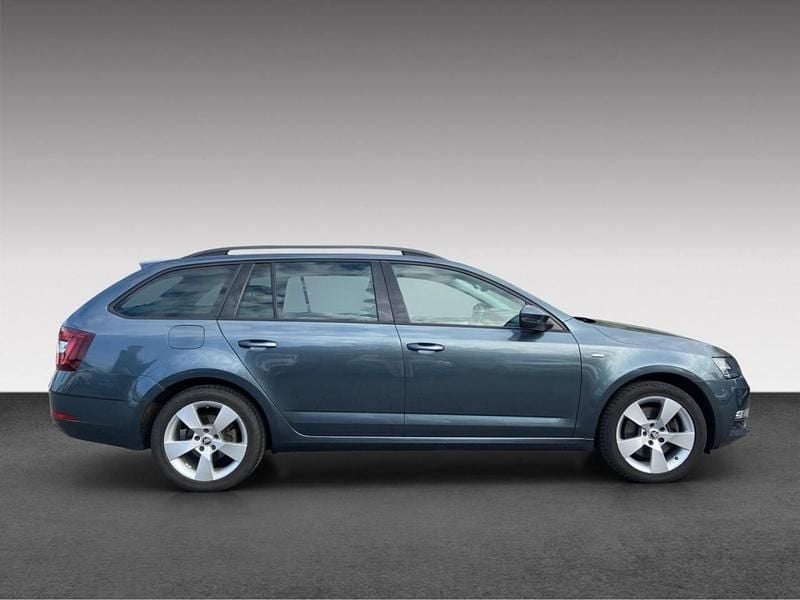 Gebraucht Skoda Octavia Ambition 179 PS (131 kW) 2018 Quarzgrau metallic Kombi