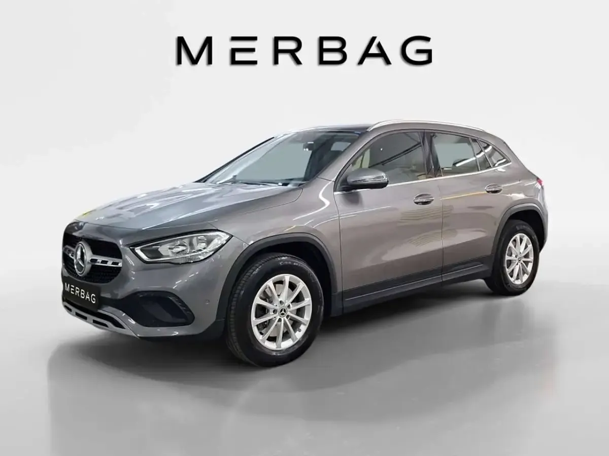 Second-hand Mercedes GLA250 Style 160 CP (117 kW) 2022 Gri SUV