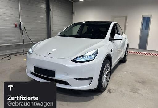 Weiß Gebraucht 2022 Tesla Model Y SUV | 35.300 € (Fairer Preis) - Bild 1/4