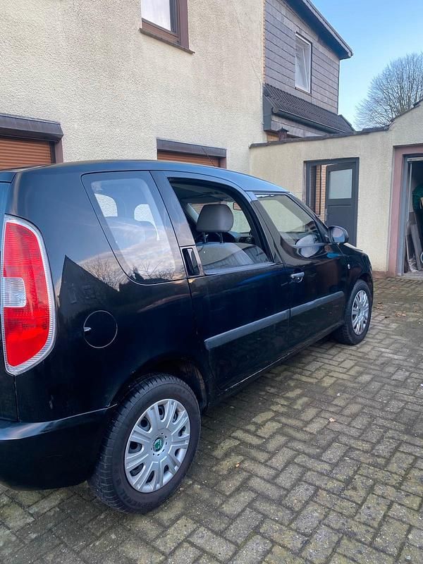 Gebraucht Skoda Roomster 70 PS (51 kW) 2007 Schwarz Van / Kleinbus