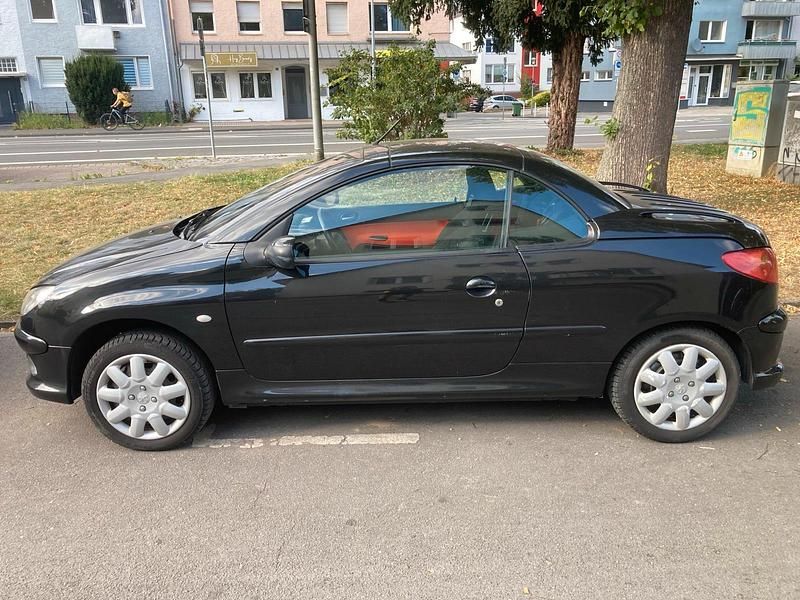 Schwarz Gebraucht 2003 Peugeot 206 Cabrio | 1.475 € - Bild 1/4