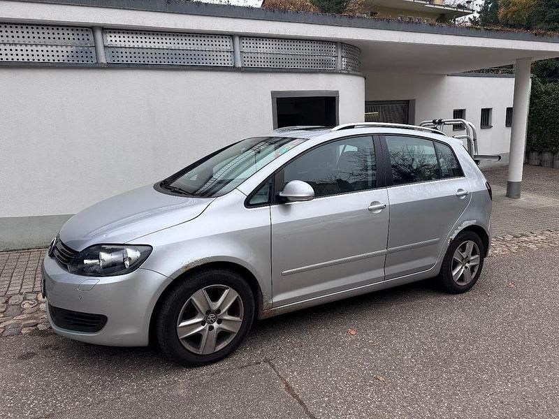 Silber Gebraucht 2009 VW Golf Plus Cross Van / Kleinbus | 7.500 € (Teuer) - Bild 1/4