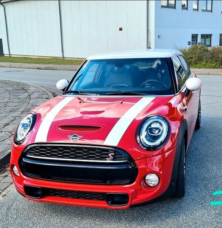 Rot Gebraucht 2019 Mini Cooper S Kleinwagen | 17.900 € (Guter Preis) - Bild 1/4