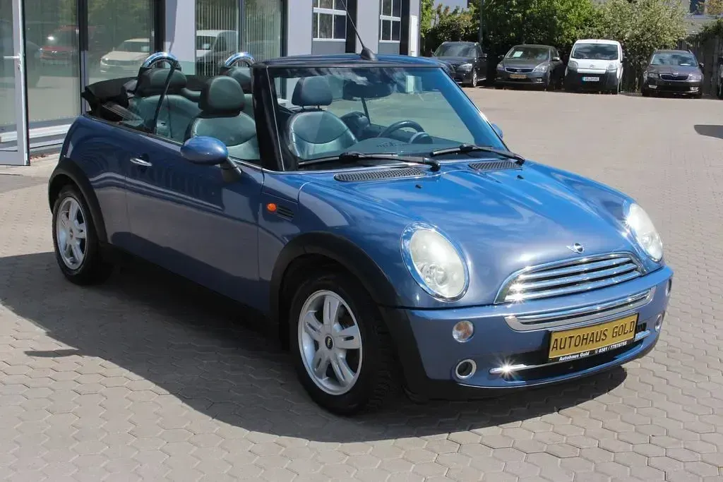 Käytetty Mini One Cabriolet 90 HP (66 kW) 2005 Sininen Avoauto