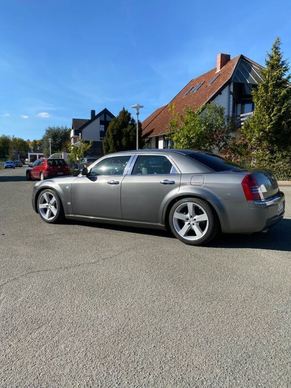 Gebraucht Chrysler 300C 218 PS (160 kW) 2007 Grau metallic Limousine