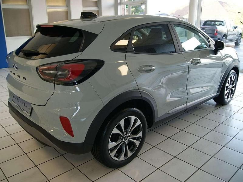 Neu Ford Puma Titanium 125 PS (91 kW) 2025 Cactus gray SUV