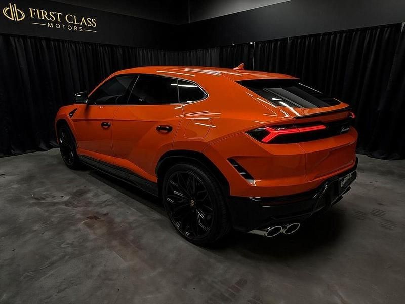 Neu Lamborghini Urus 799 PS (587 kW) 2026 Orange SUV