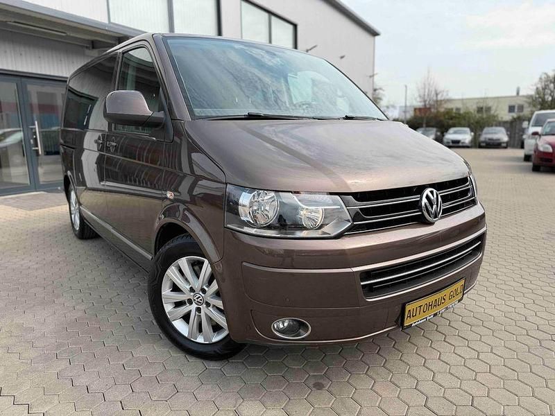 Gebraucht VW Multivan Highline 179 PS (131 kW) 2015 Braun Van / Kleinbus