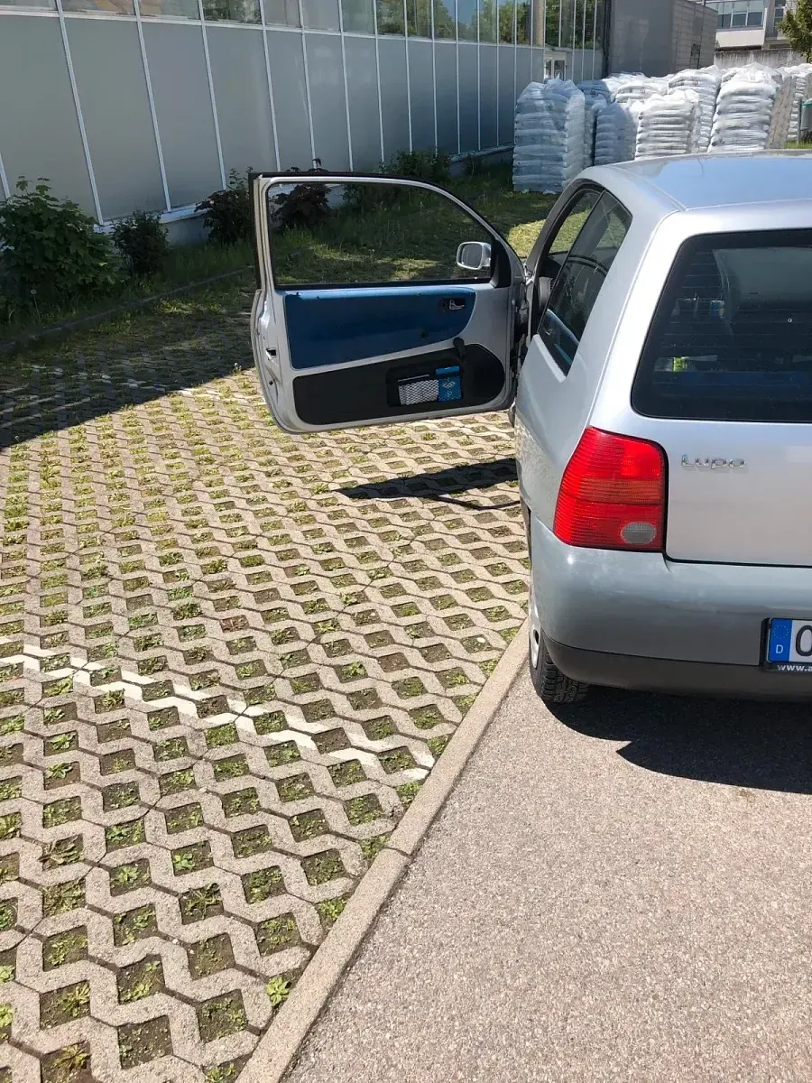 Gebraucht VW Lupo 50 PS (36 kW) 2002 Silber Kleinwagen