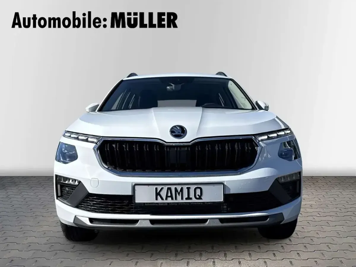 Neu Skoda Kamiq Tour 116 PS (85 kW) 2026 Moonweiss metallic SUV