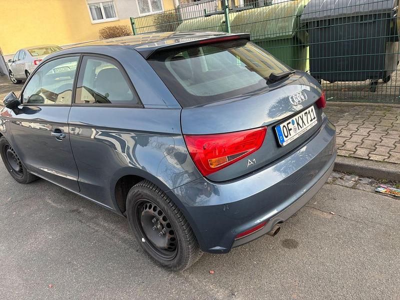 Schwarz Gebraucht 2015 Audi A1 S-Line Kleinwagen | 9.200 € (Fairer Preis) - Bild 1/4