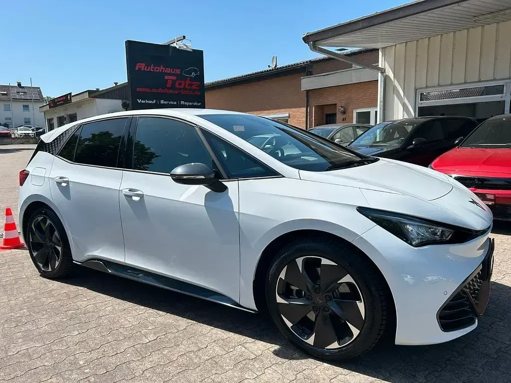 Gebraucht Cupra Born 169 kW (231 PS) 2025 Weiß Kleinwagen