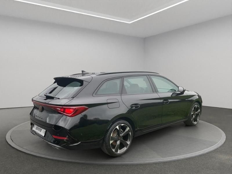 Second-hand Cupra Leon 150 CP (110 kW) 2024 Negru Break