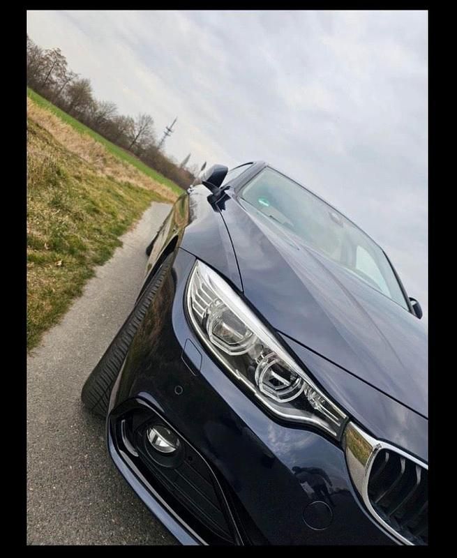 Blau Gebraucht 2016 BMW 420 Gran Coupé Sport Line Coupé | 20.500 € (Fairer Preis) - Bild 1/4