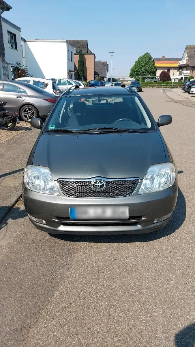 Gebraucht Toyota Corolla 97 PS (71 kW) 2003 Grau Kombi
