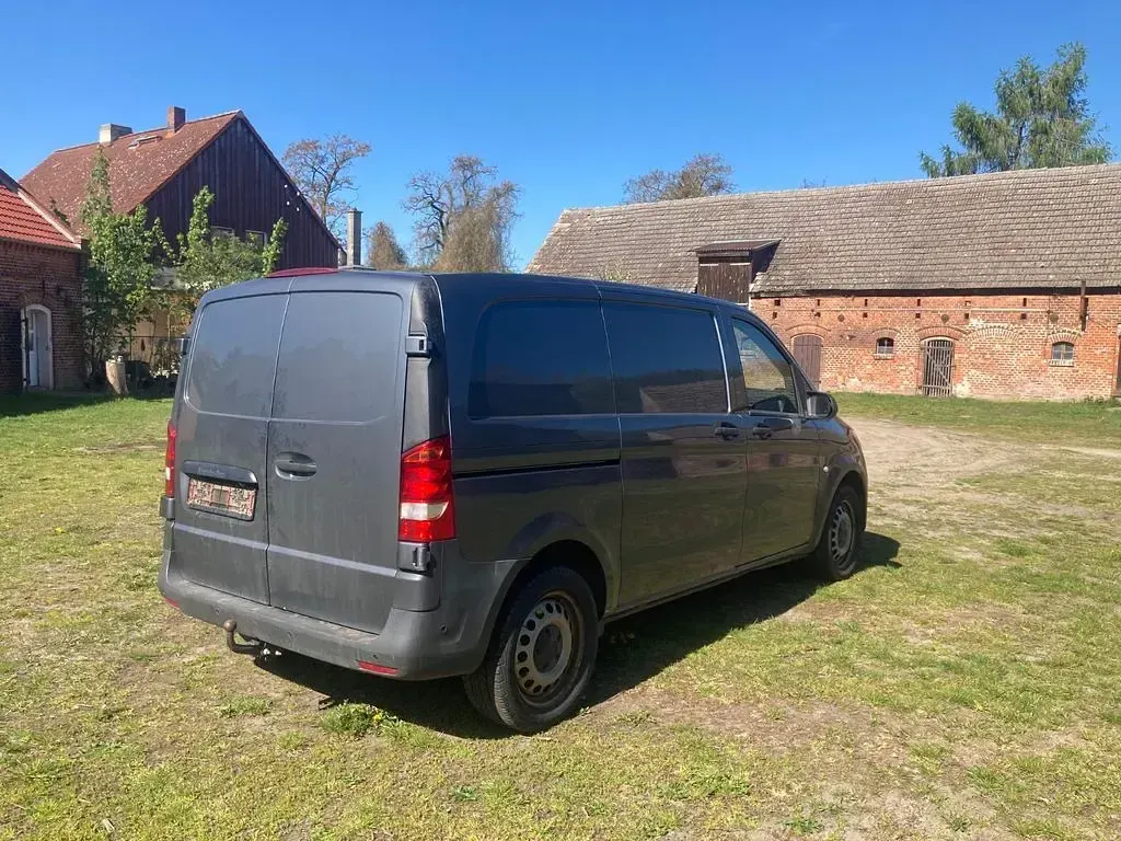 Gebraucht Mercedes Vito 163 PS (119 kW) 2017 Grau Van