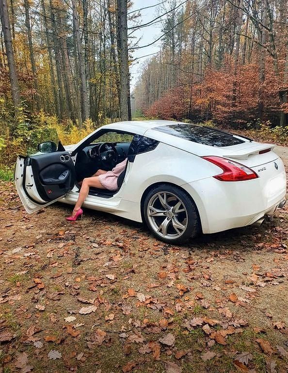 Weiß Gebraucht 2013 Nissan 370Z Pack Coupé | 22.500 € (Guter Preis) - Bild 1/4