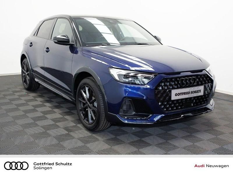 Neu Audi A1 Advanced 150 PS (110 kW) 2025 Navarrablau metallic Kleinwagen