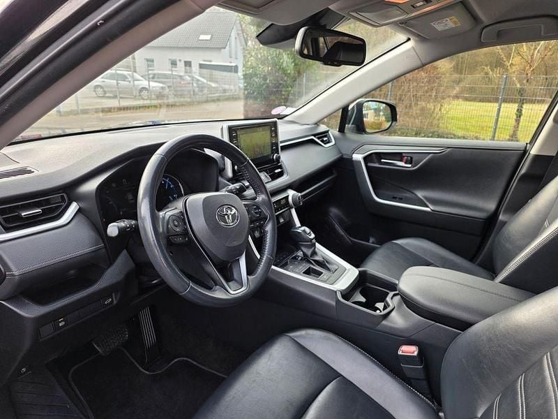 Gebraucht Toyota RAV4 Hybrid 178 PS (130 kW) 2020 Schwarz SUV