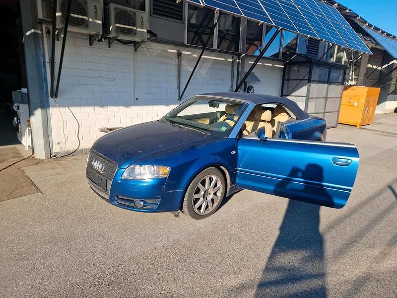 Gebraucht Audi A4 Cabriolet 170 PS (125 kW) 2006 Blau Cabrio