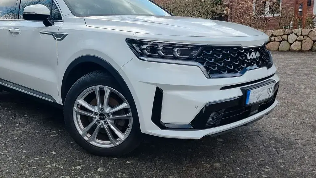 Gebraucht Kia Sorento 189 PS (139 kW) 2022 Weiß SUV