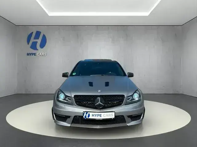 Gebraucht Mercedes C63 AMG AMG 507 PS (372 kW) 2014 Designo magno platin Limousine