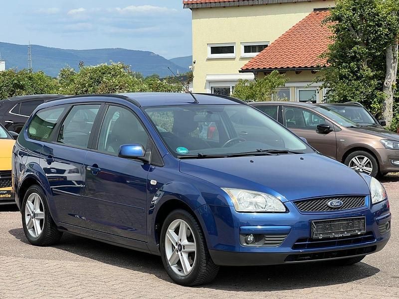 Usata Ford Focus Style 101 CV (74 kW) 2007 Blu Station wagon