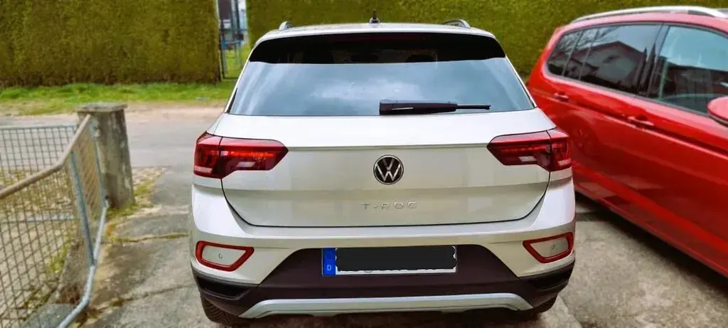 Gebraucht VW T-Roc Life 150 PS (110 kW) 2024 Silber SUV